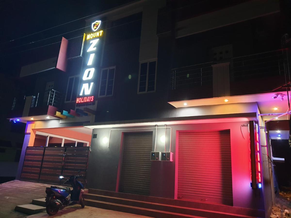 Mount Zion Holidays Hotel Kuttalam  Exterior photo