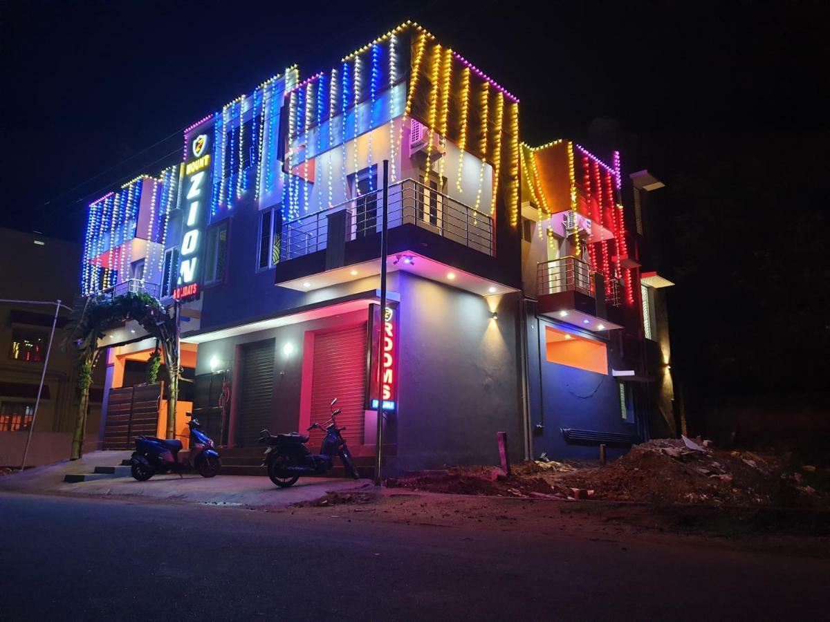 Mount Zion Holidays Hotel Kuttalam  Exterior photo