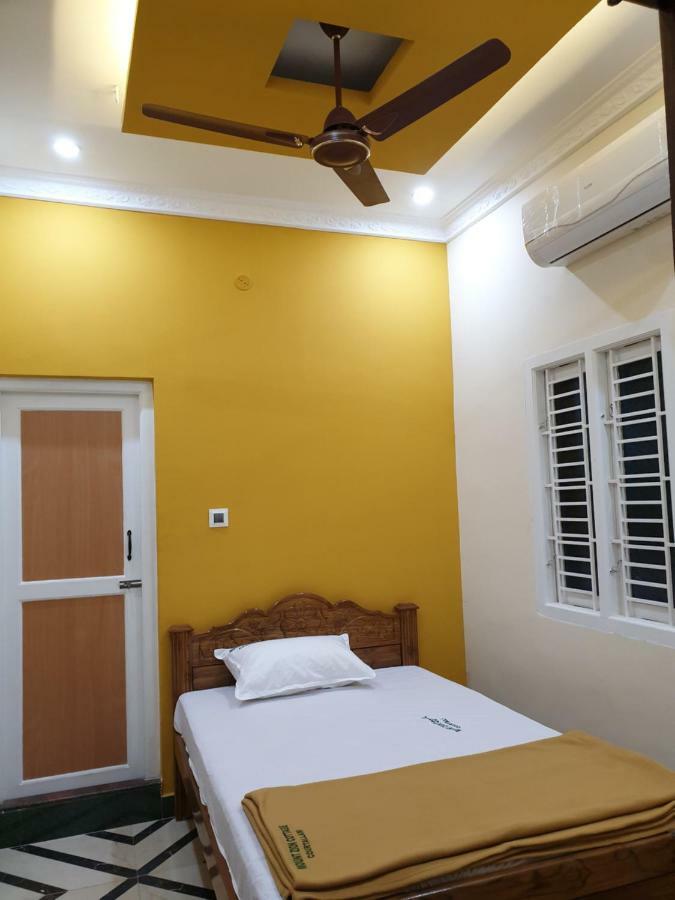 Mount Zion Holidays Hotel Kuttalam  Exterior photo